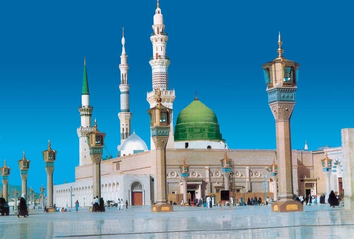 كان عاليًا عزيزًا فتطاول على رسول الله، فأصبح ذليلًا وضيعًا!