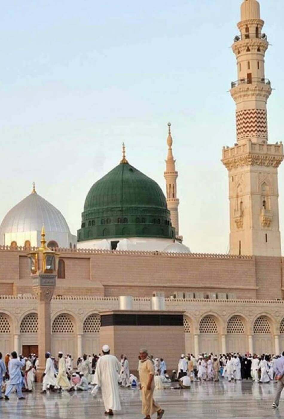 قربك من الله يوم القيامة على قدر تسارعك إلى هذا الفعل يوم الجمعة!