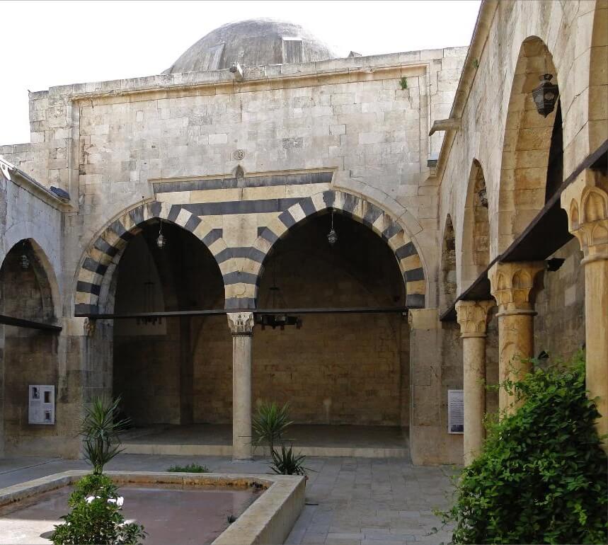 أول وأعظم جامعة طبية إسلامية منذ 900 عام! (بالصور)